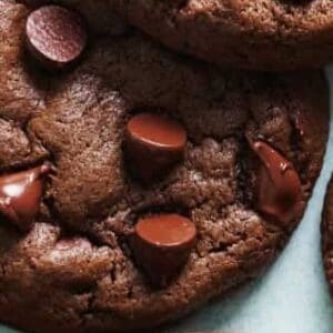 Delicious Amish Chocolate Chocolate Chip Cookie Recipe